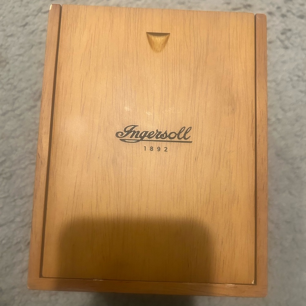 Ingersoll Watch in Light Brown Wooden Box